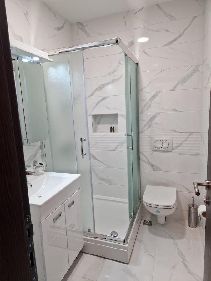 Apartament Mb Lux Vrnjačka Banja Zewnętrze zdjęcie
