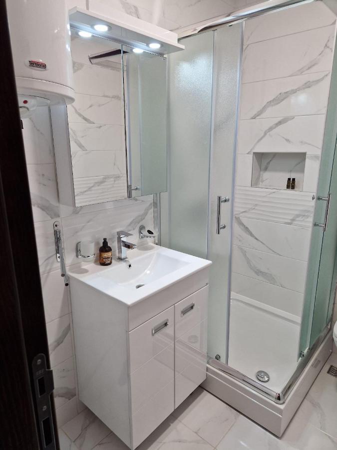 Apartament Mb Lux Vrnjačka Banja Zewnętrze zdjęcie
